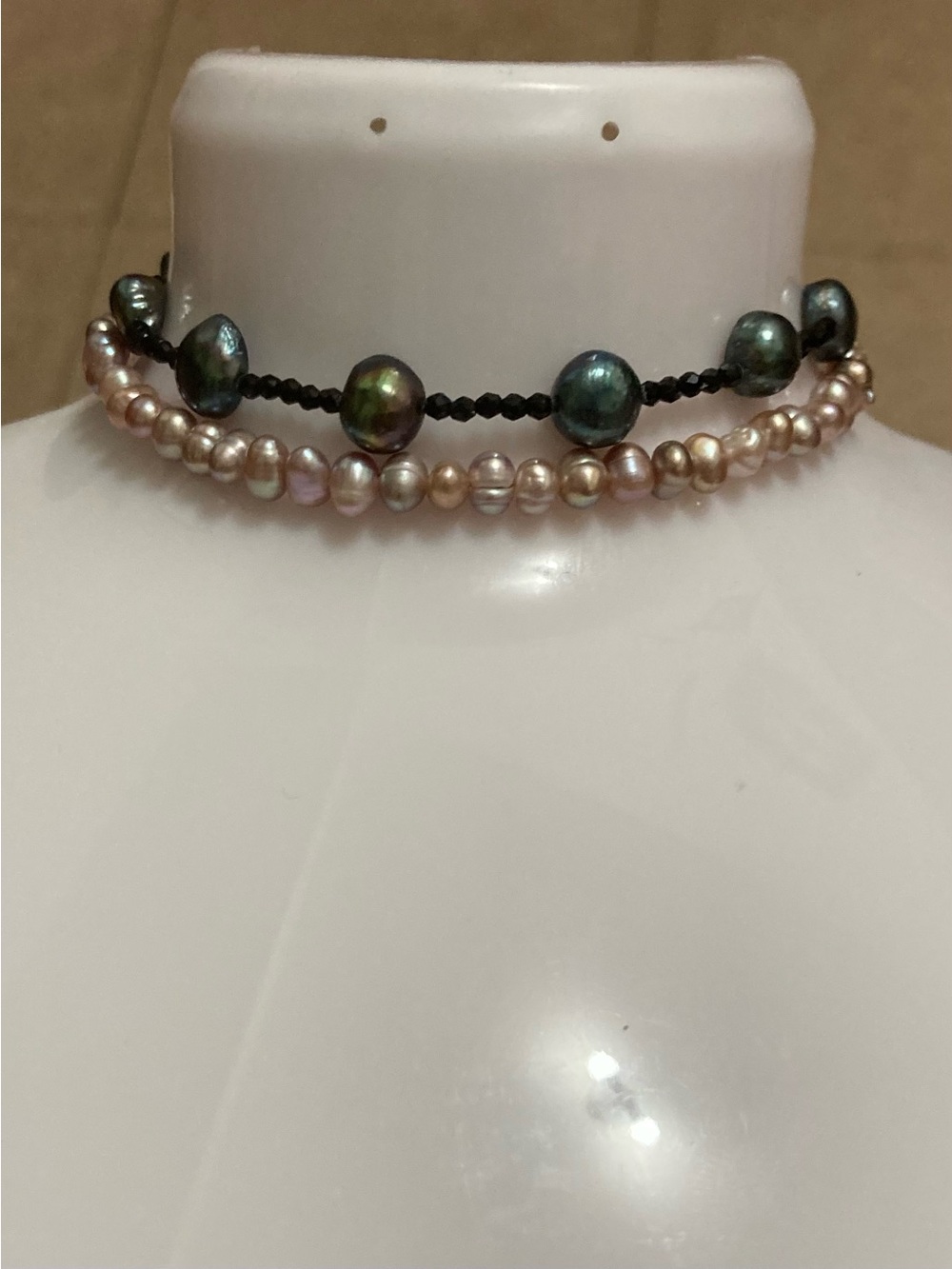 Genuine Black freshwater Pearl Bracelet with Silver Clasp - Picture 10 of 10